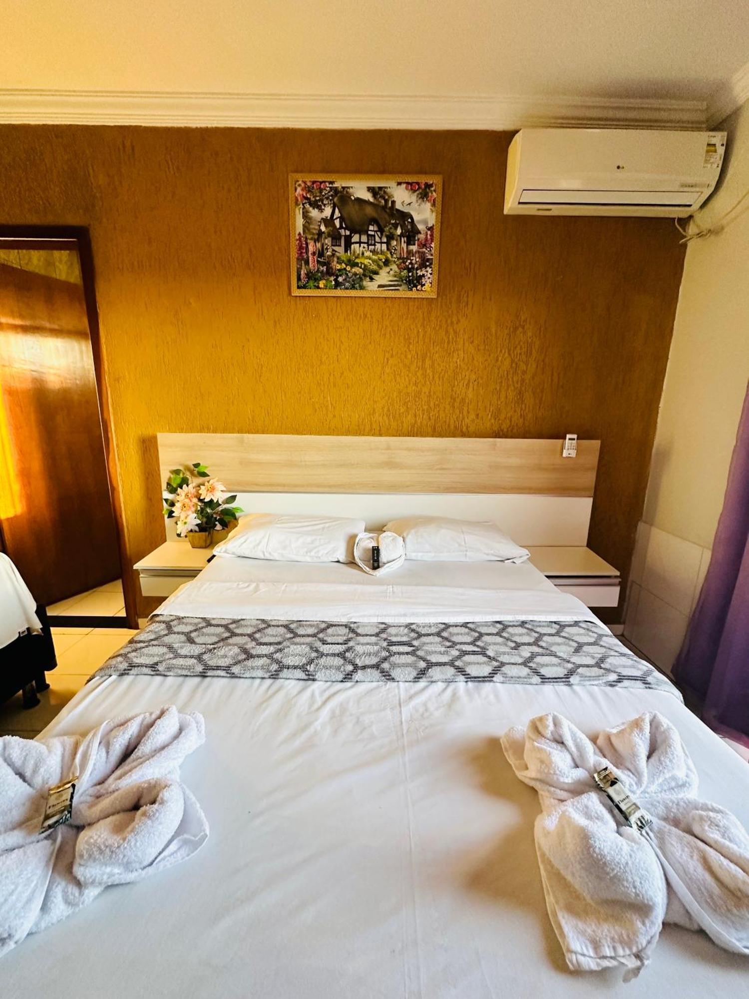 Hotel Brasilia Park Novo Gama Kültér fotó